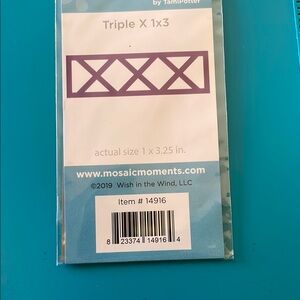 Mosaic Moments Triple X 1x3 Die